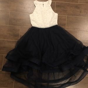 BEAUTIFUL navy blue and white girls dress!
